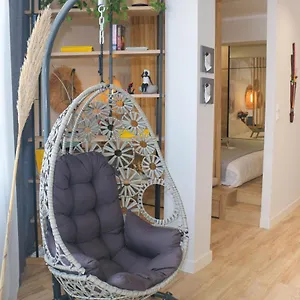  Appartement Luxury 80m2 With Balcony Downtown